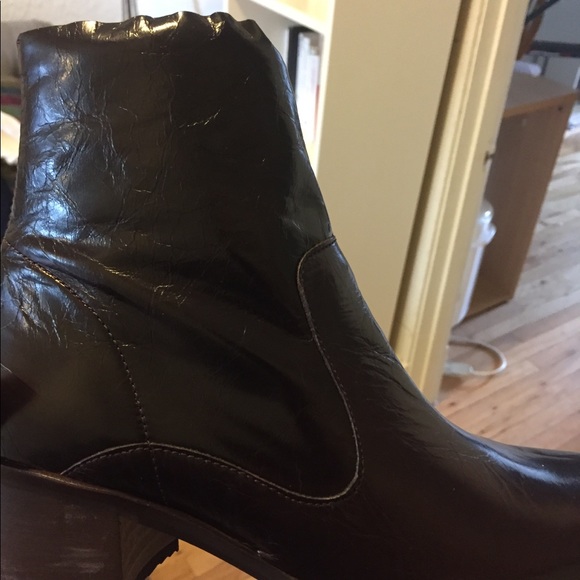 FRESNO dark brown leather boots | L'intervalle - Picture 4 of 5